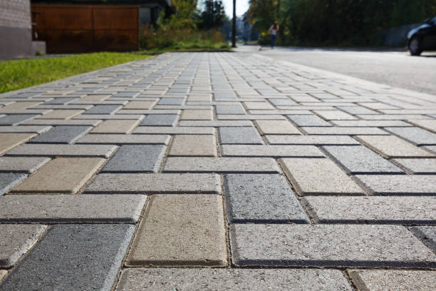 Best Driveway Resurfacing Pavers  in Bangor, MI